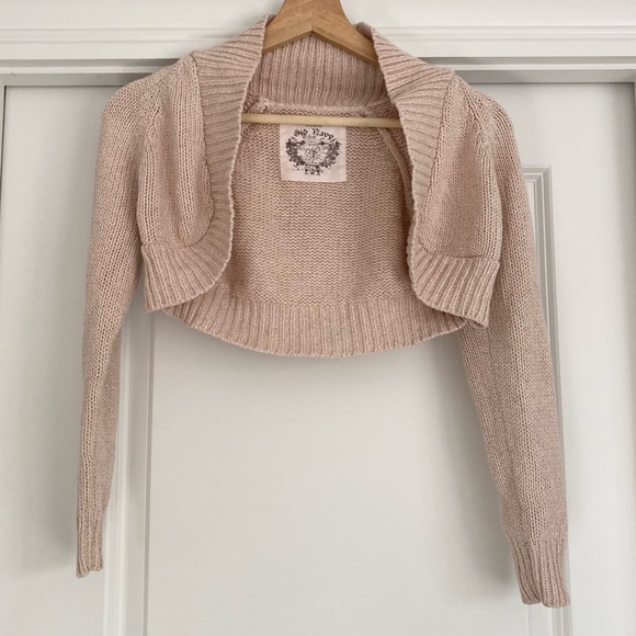 Old Navy Sweaters - Light pink shrug